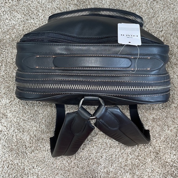 Coach | Graham Slim Backpack✨ - Picture 4 of 10